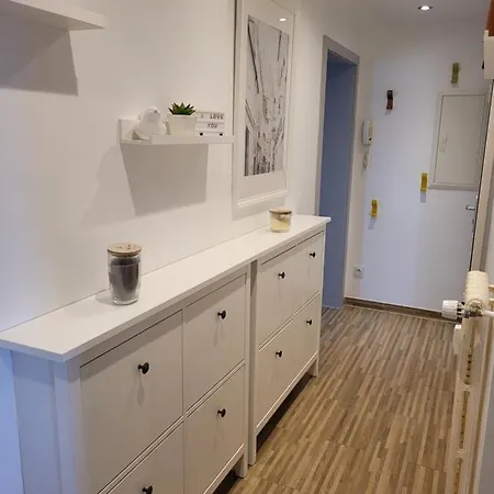 Les Jacynthes Apartment Colmar